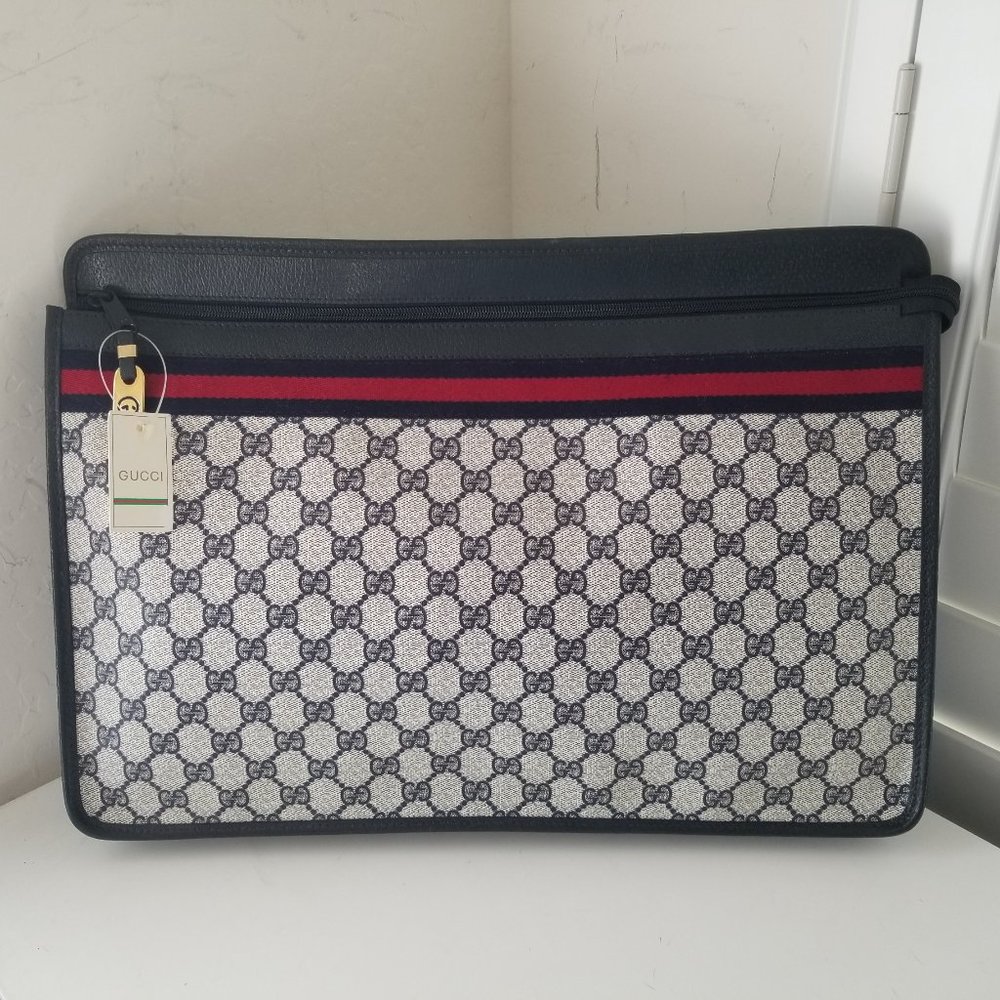 New/Unused Vintage Blue Gucci GG Striped Portfolio